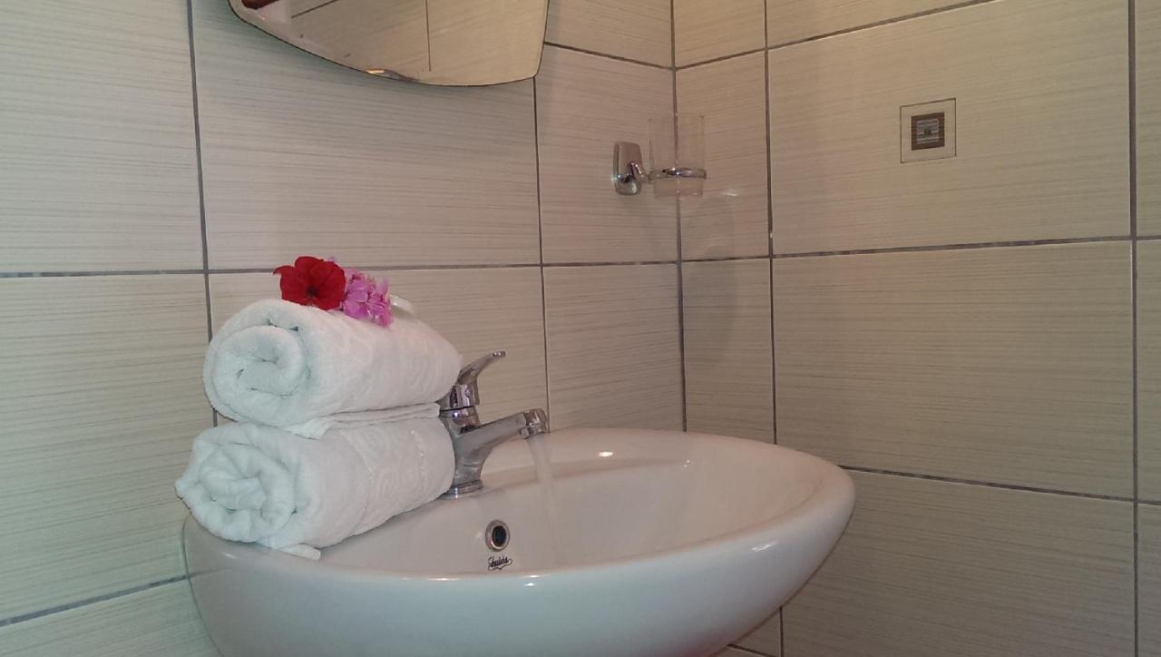 Sofia Holiday Studios Стафилос Экстерьер фото